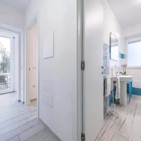 Spacious Retreat In The Heart Of Sardinia Lägenhet