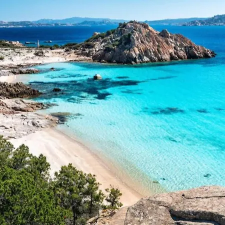 Lägenhet Spacious Retreat In The Heart Of Sardinia