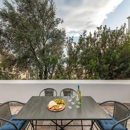 Lägenhet Spacious Retreat In The Heart Of Sardinia