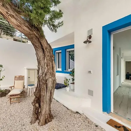 Lägenhet Spacious Retreat In The Heart Of Sardinia *