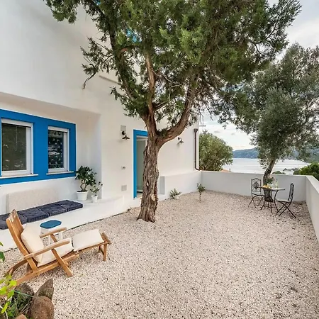 Lejlighed Spacious Retreat In The Heart Of Sardinia *